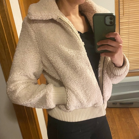 Banana Republic Sherpa Bomber Jacket - Picture 2 of 6